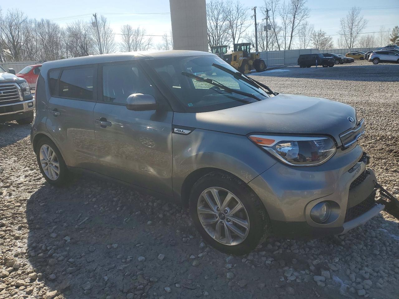 2019 Kia Soul + - Image 4