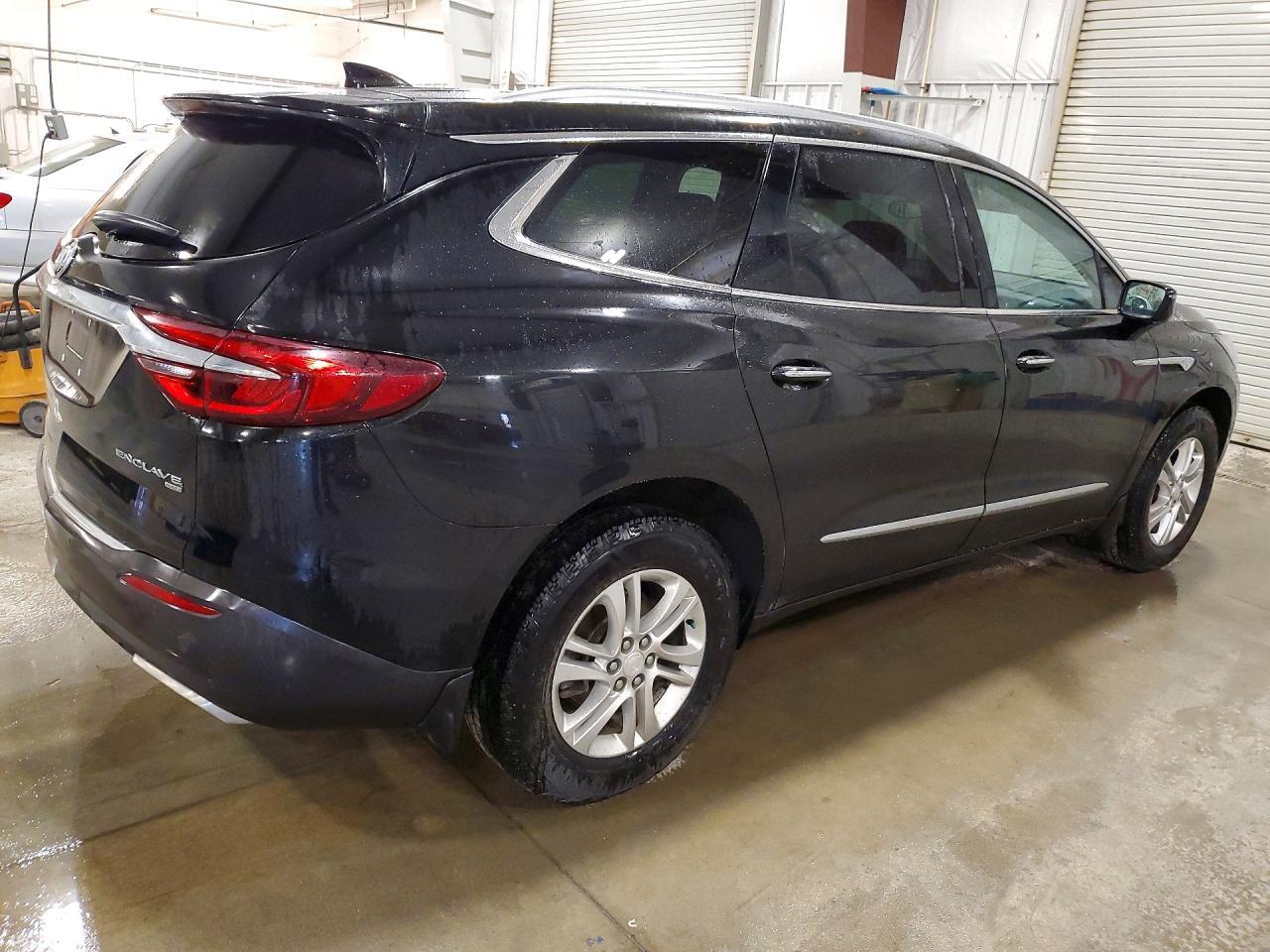 2018 Buick Enclave Premium - Фото 3