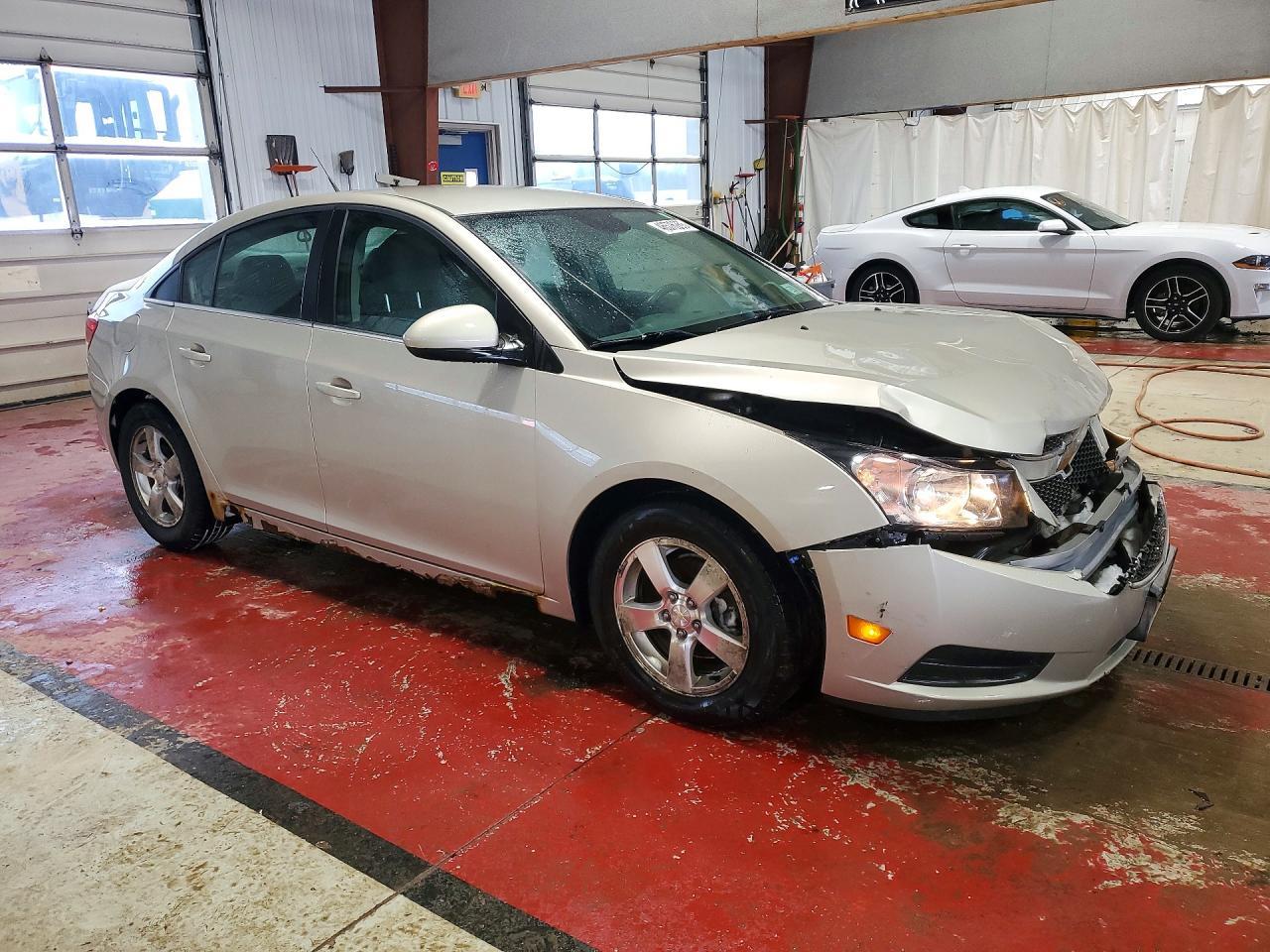 2014 Chev Cruze Lt - Image 4