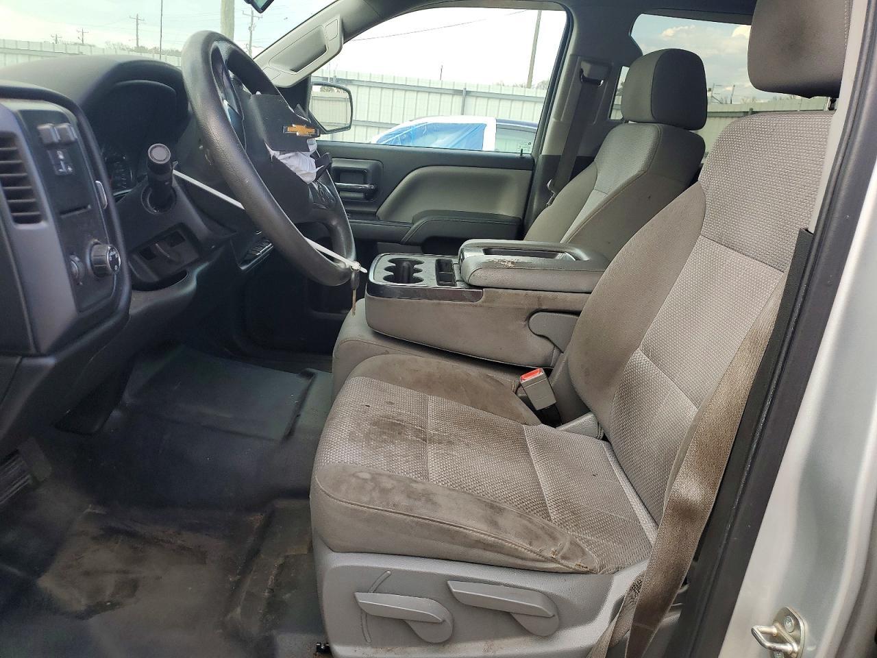 2015 Chevrolet Silverado C1500 - Image 7