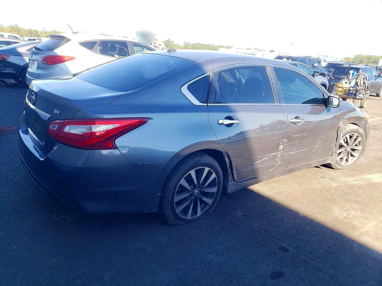 2017 Nissan Altima 2.5 Sv - Фото 3