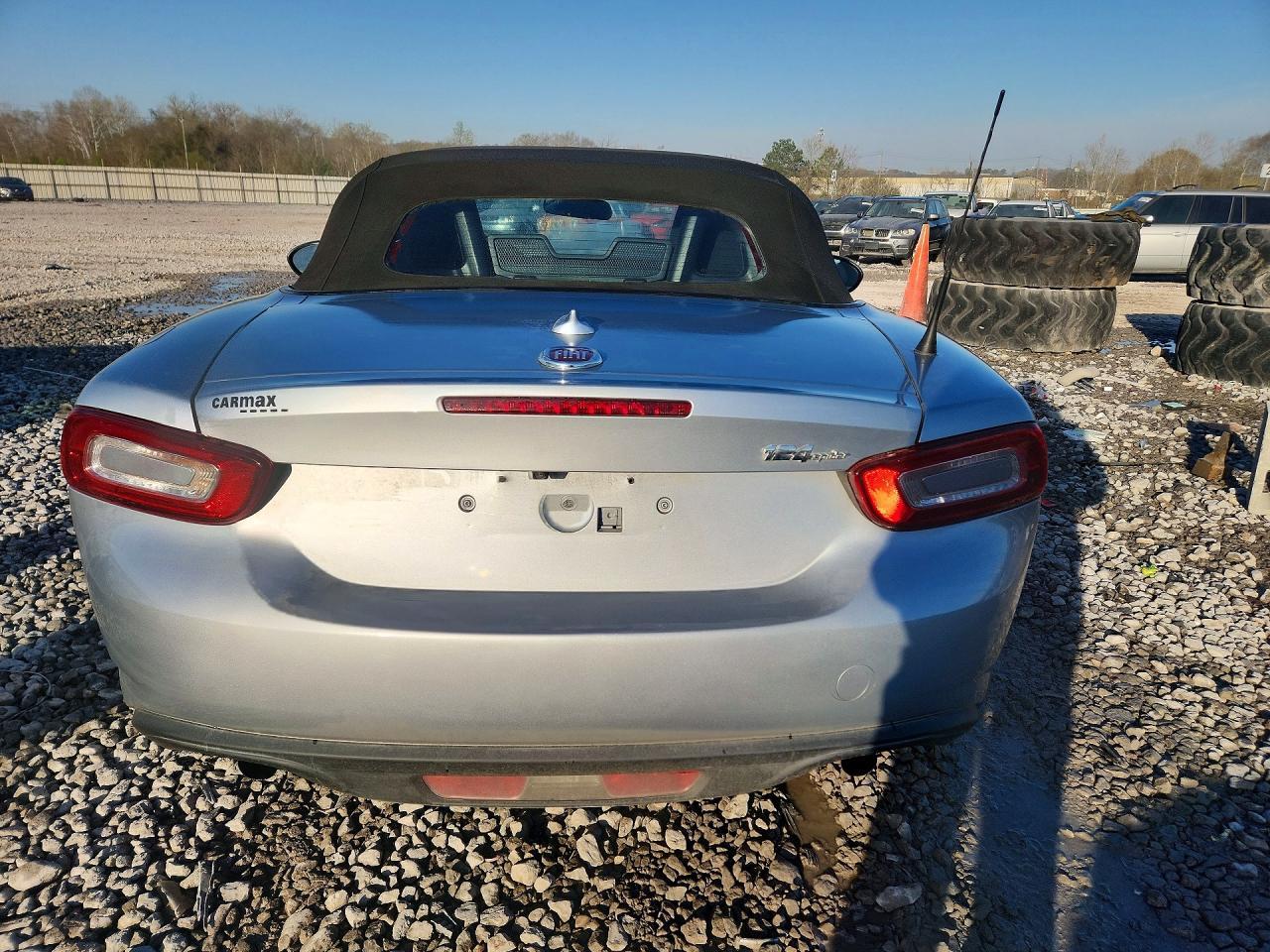2018 Fiat 124 Spider Classica - Image 6