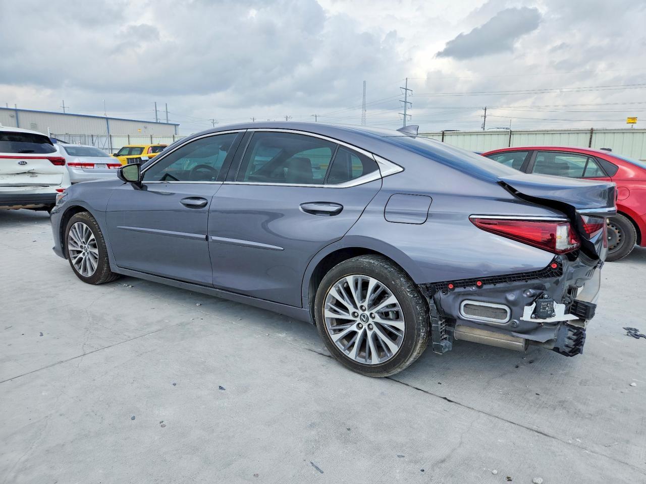 2021 Lexus Es 350 Base - Фото 2