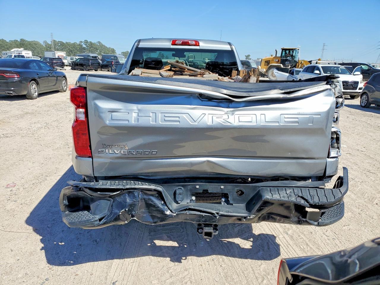 2025 Chevrolet Silverado C1500 - Image 6