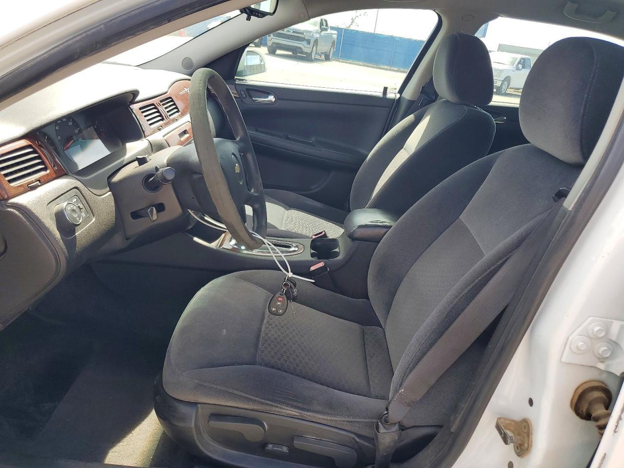 2010 Chevrolet Impala Ls - Image 7