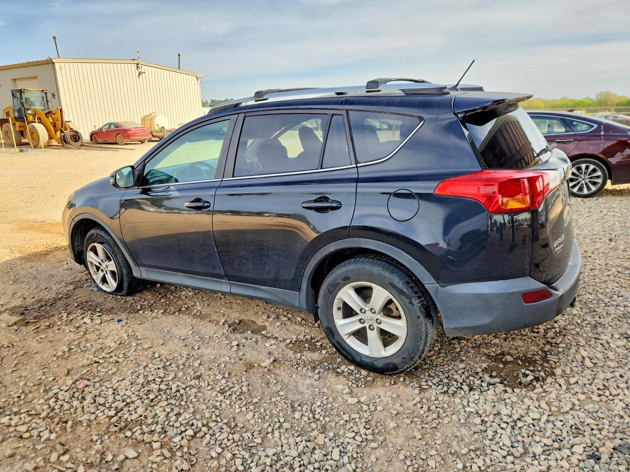 2014 Toyota Rav4 Xle - Фото 2