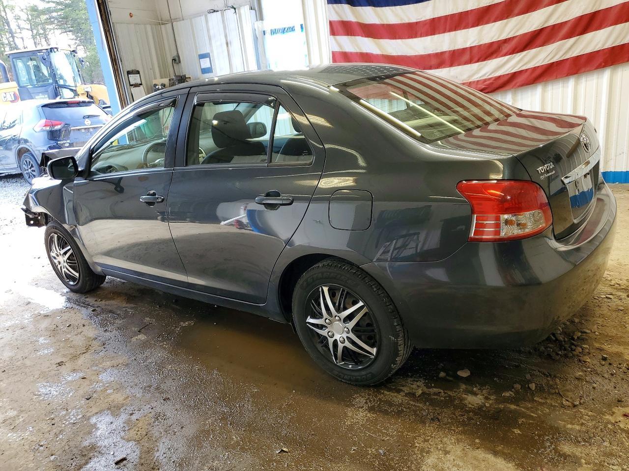 2008 Toyota Yaris - Фото 2