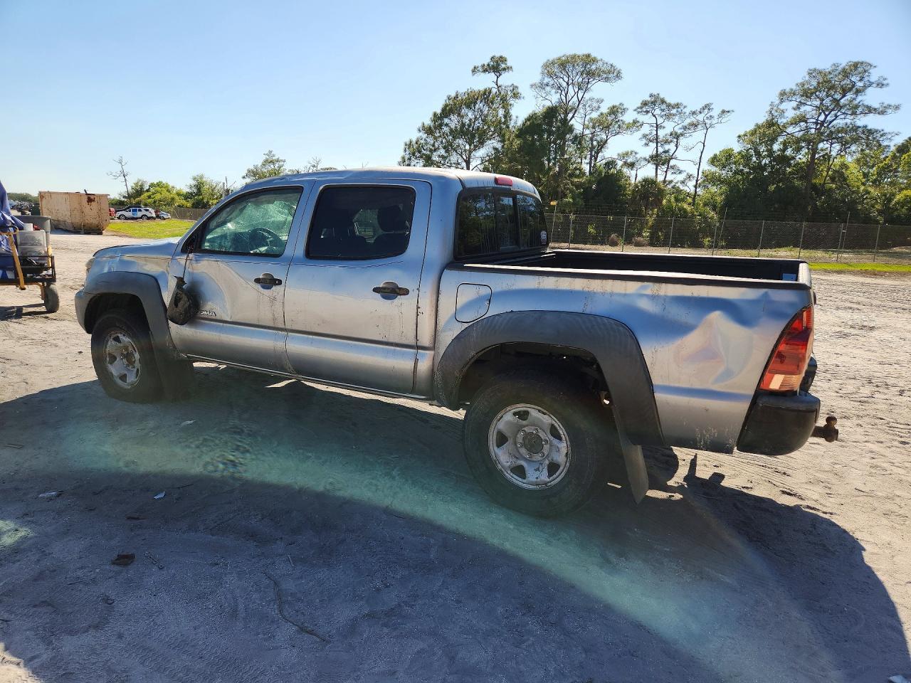2014 Toyota Tacoma - Фото 2