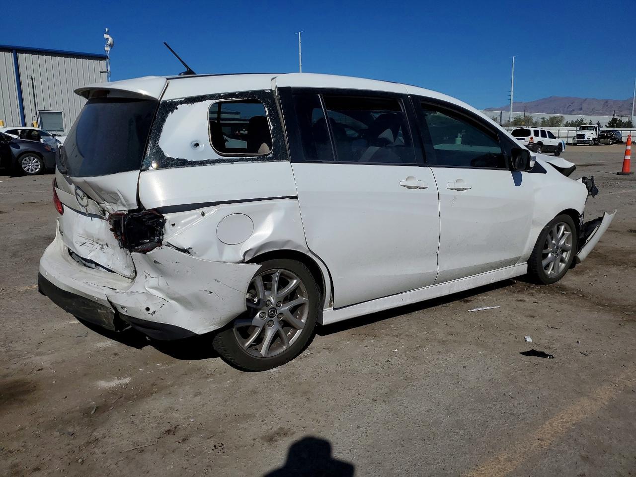 2014 Mazda 5 Touring - Фото 3