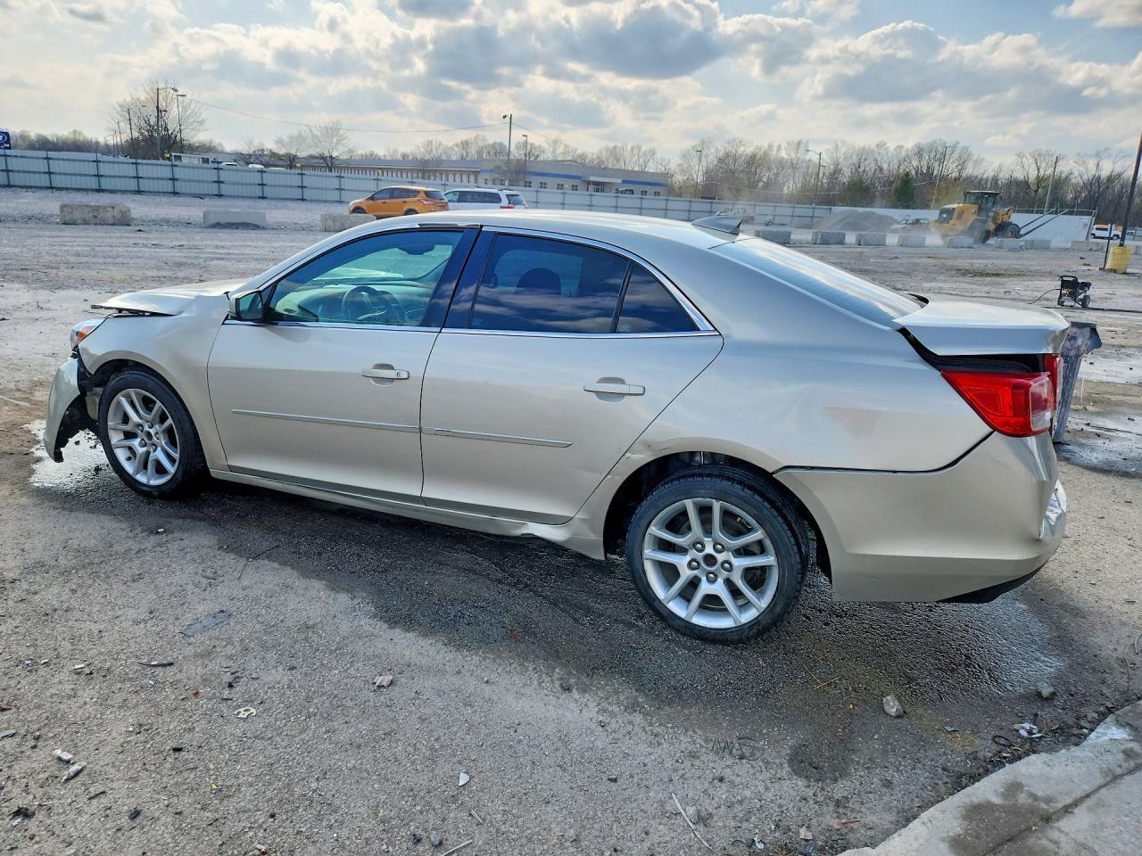 2016 Chevrolet Malibu Limited Lt - Image 2