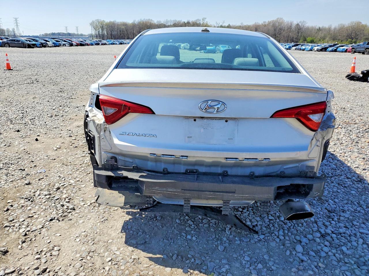 2016 Hyundai Sonata Se - Image 6