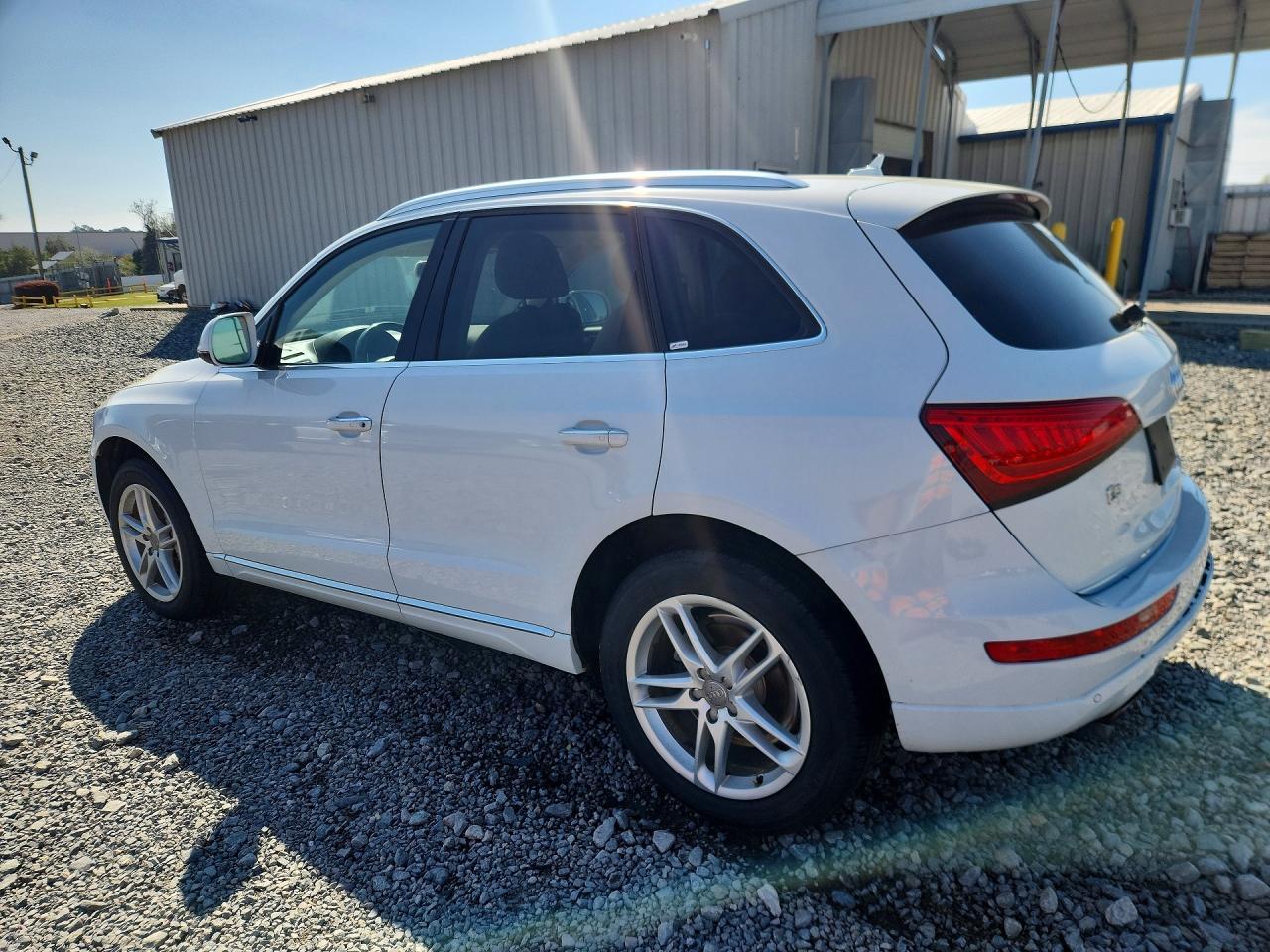 2016 Audi Q5 Premium Plus - Image 2