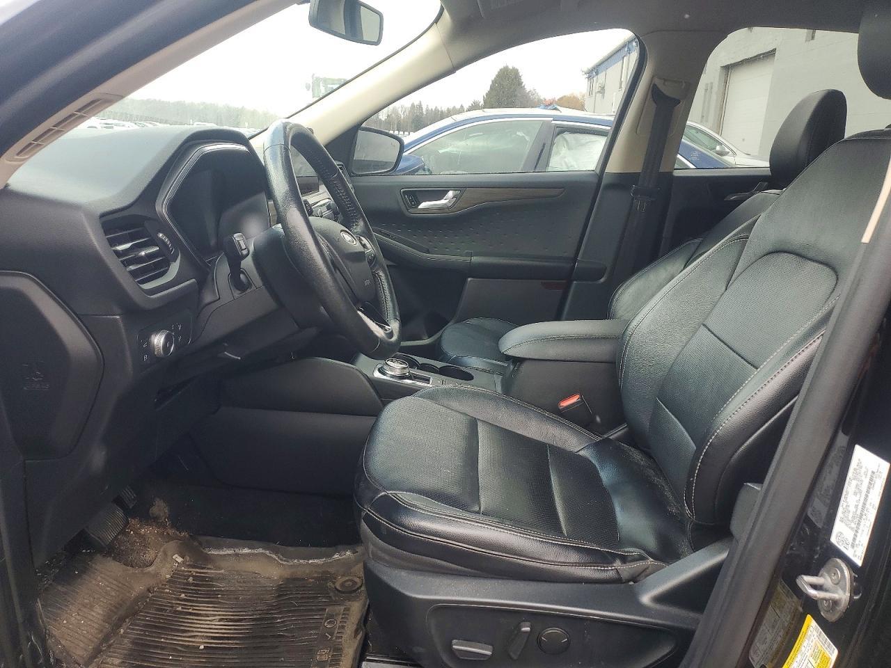2020 Ford Escape Titanium - Фото 7