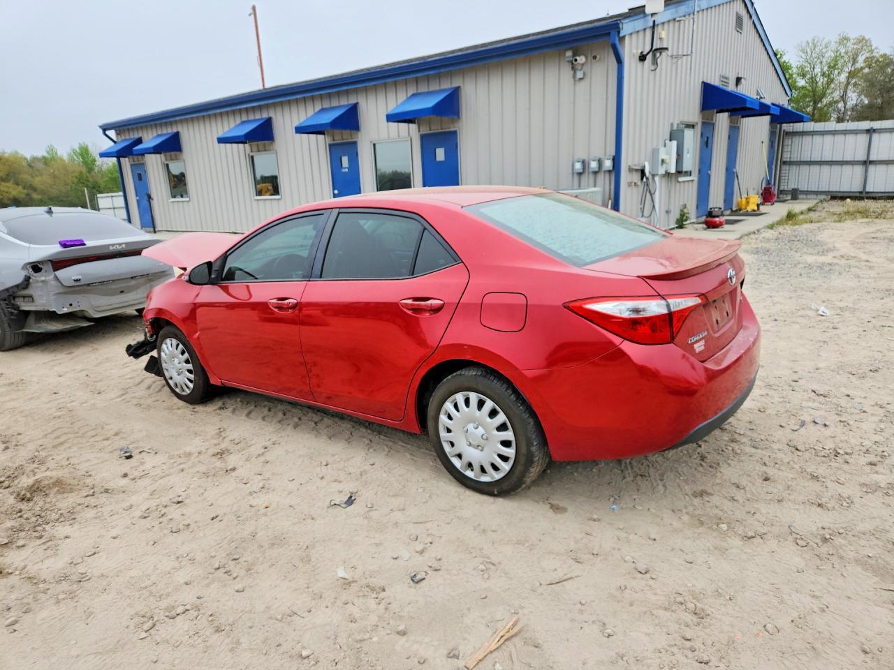 2015 Toyota Corolla S - Фото 2