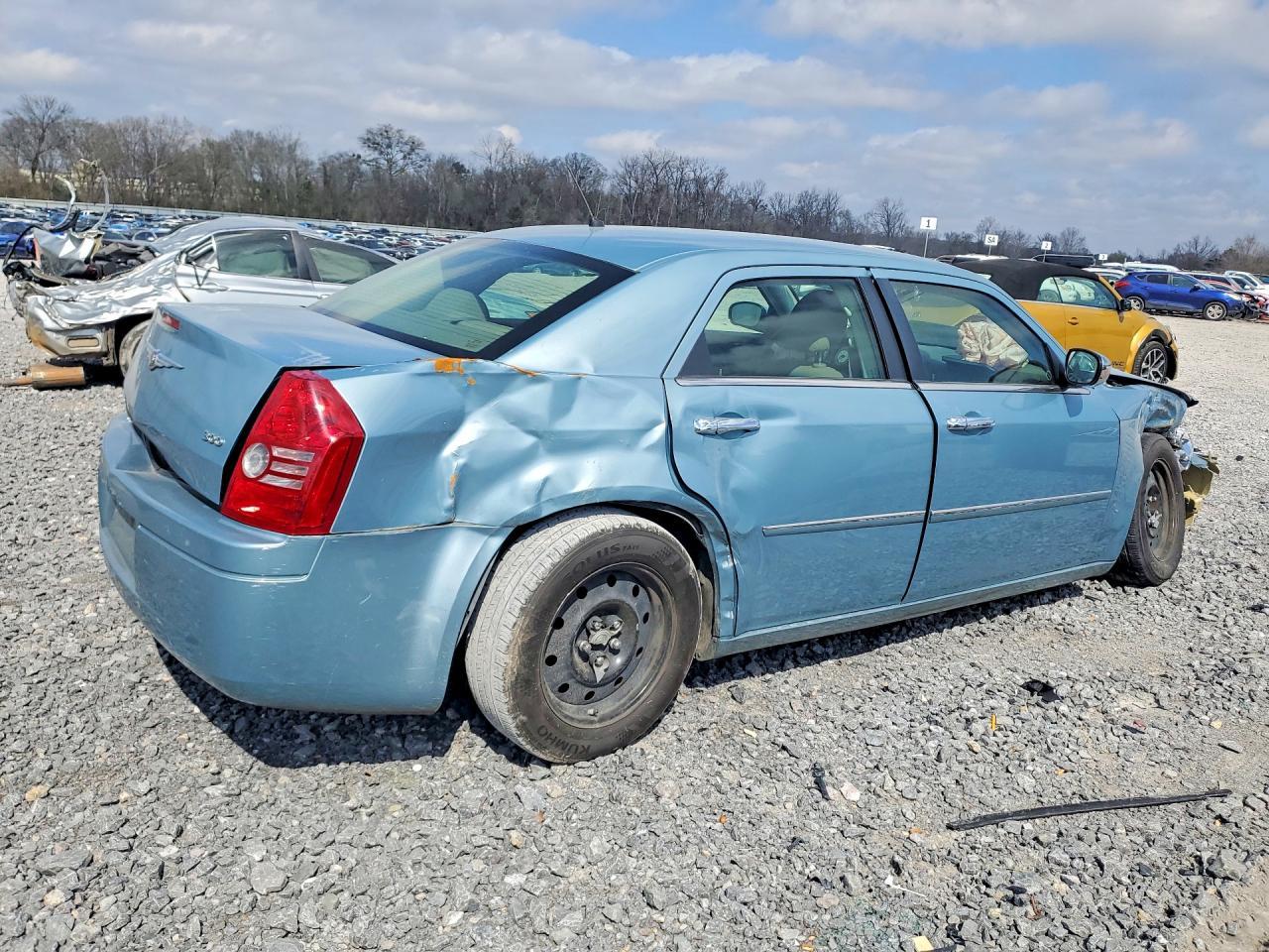 2008 Chrysler 300 Lx - Фото 3