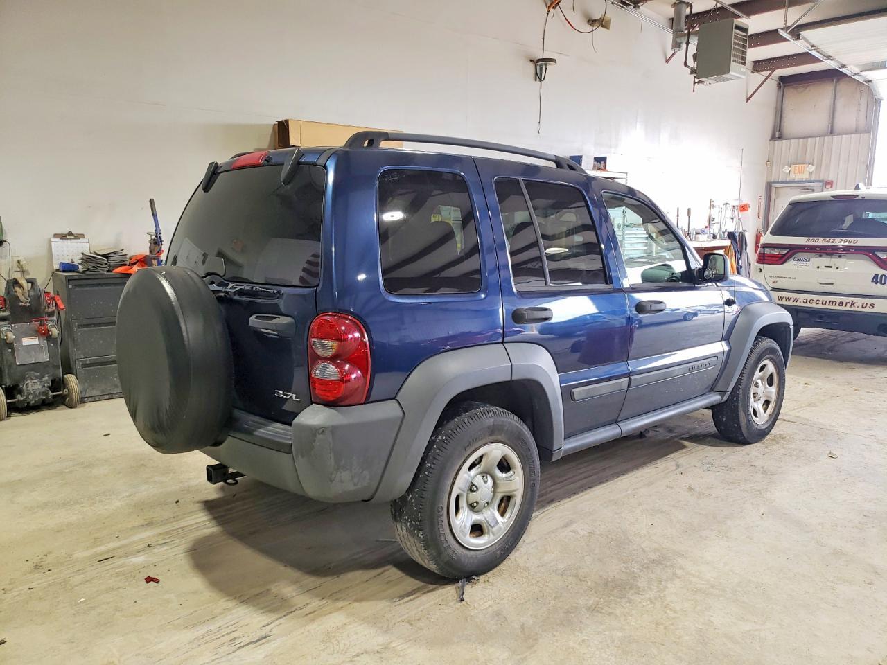 2007 Jeep Liberty Sport - Фото 3