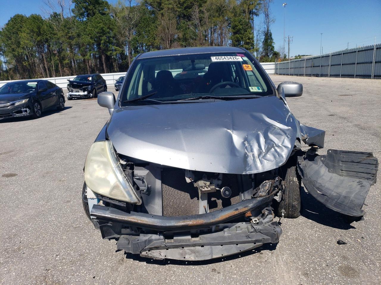 2009 Nissan Versa 1.8 S - Фото 5