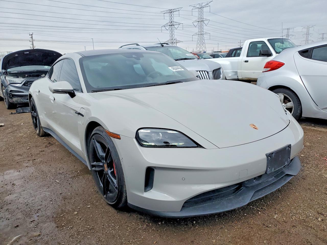 2025 Porsche Taycan 4S - Фото 4
