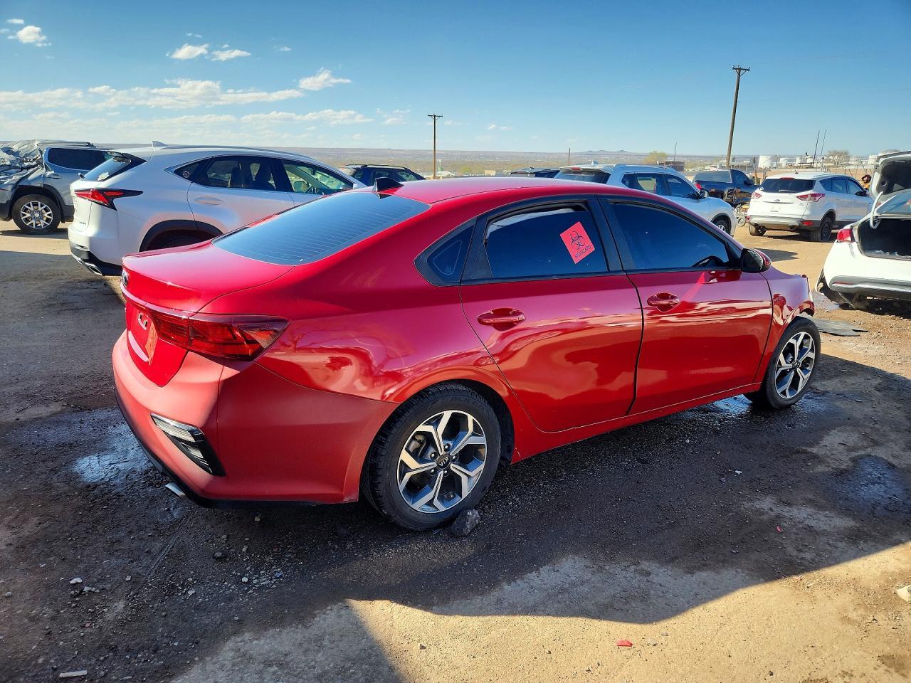 2020 Kia Forte Lxs - Фото 3