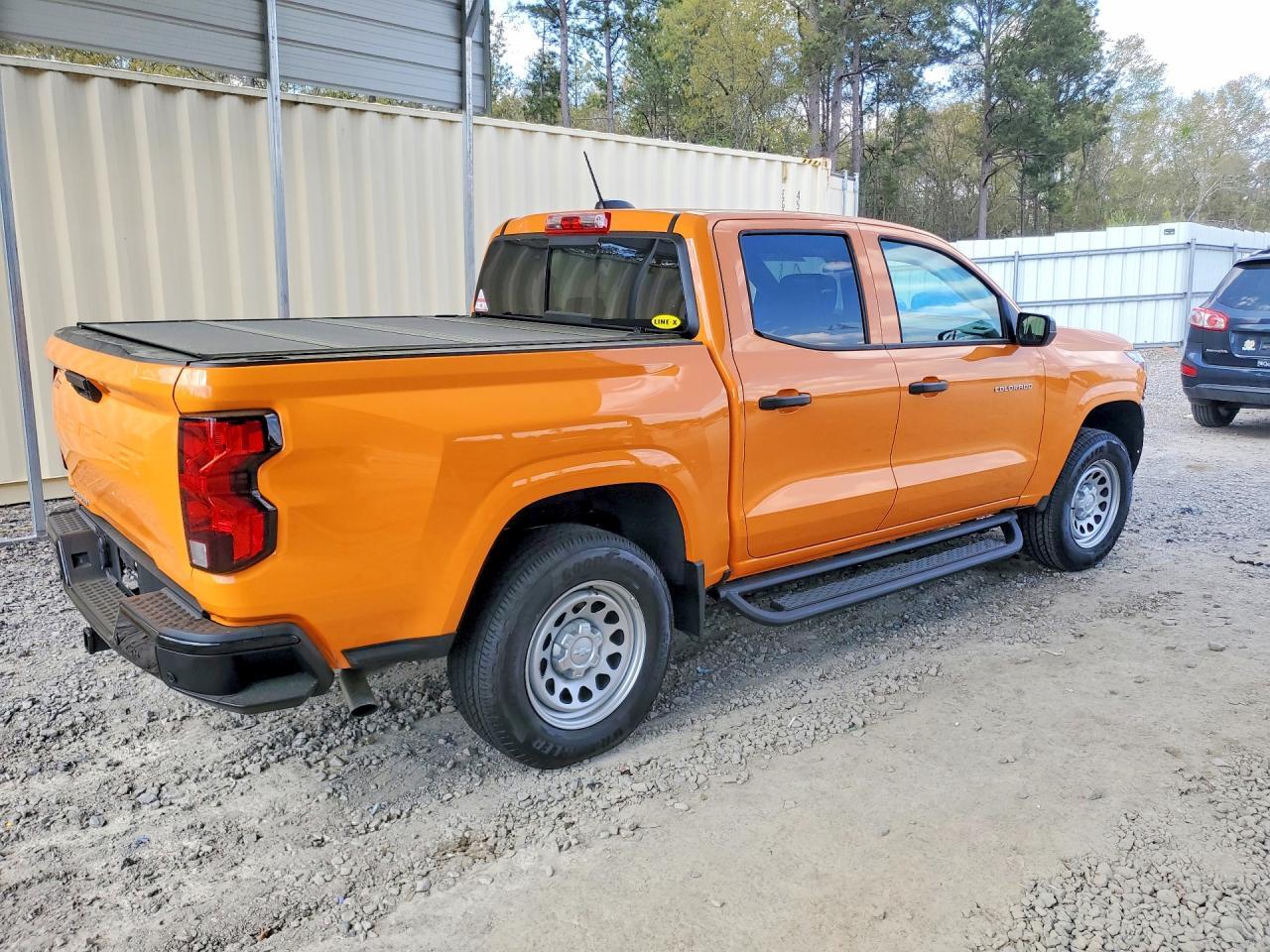 2026 Chevrolet Colorado - Image 3