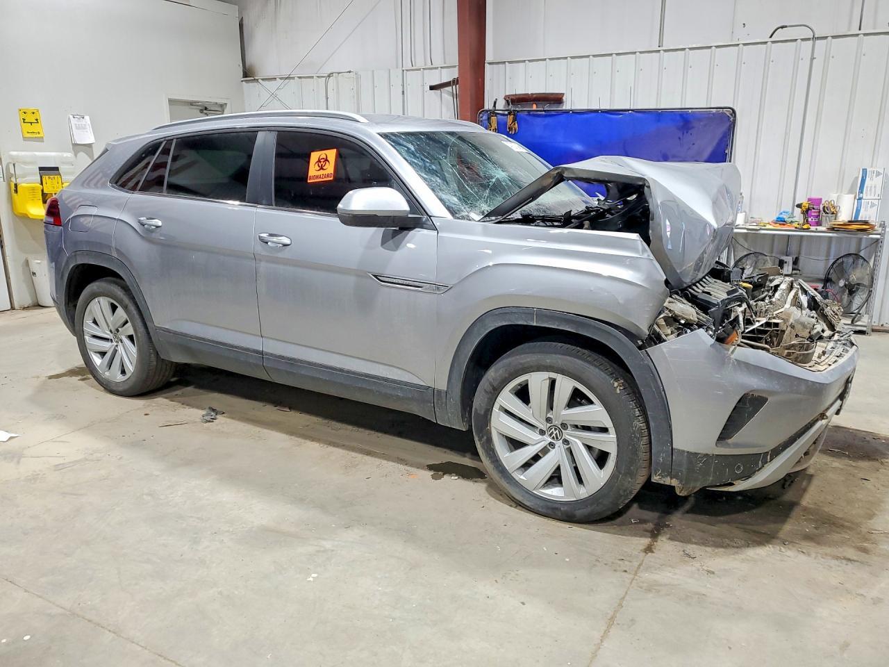 2022 Volkswagen Atlas Cross Sport Se - Фото 4