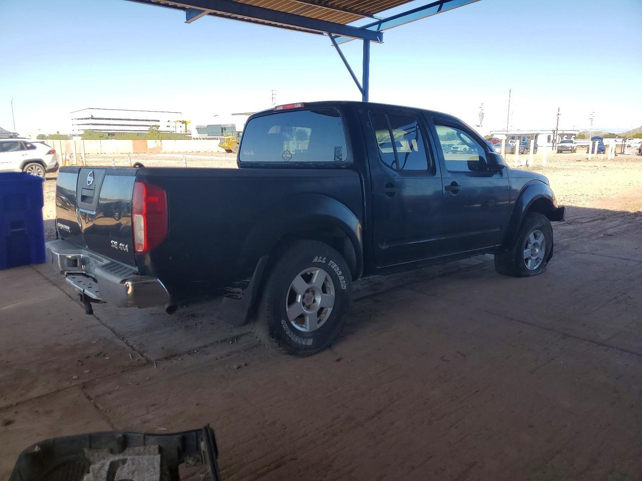 2006 Nissan Frontier Se - Фото 3