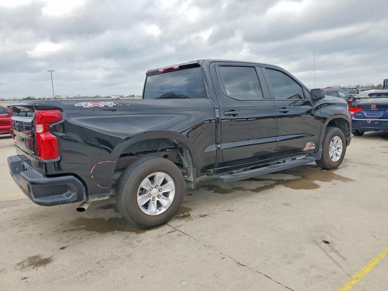 2025 Chevrolet Silverado K1500 - Фото 3