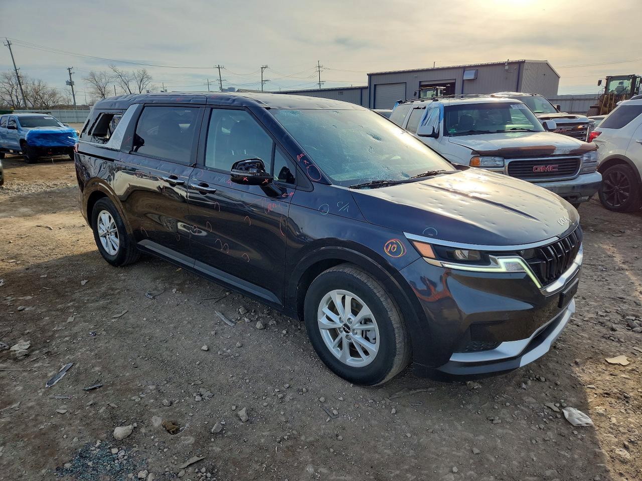 2024 Kia Carnival Lx - Image 4