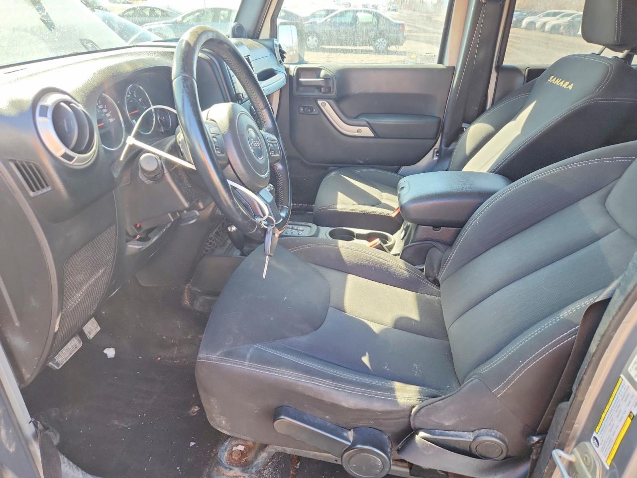2013 Jeep Wrangler Unlimited Sahara - Фото 7