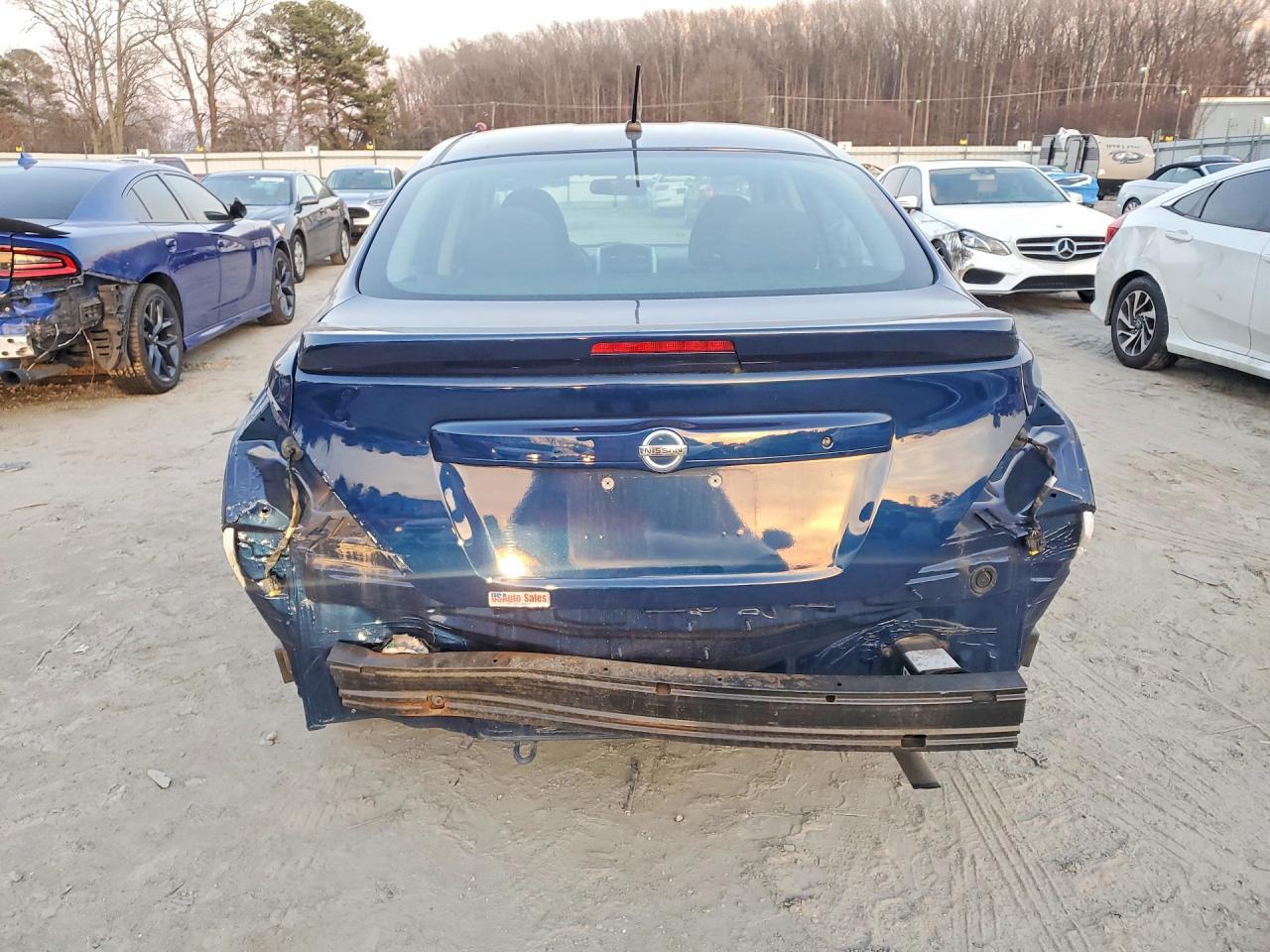 2018 Nissan Versa S - Image 6