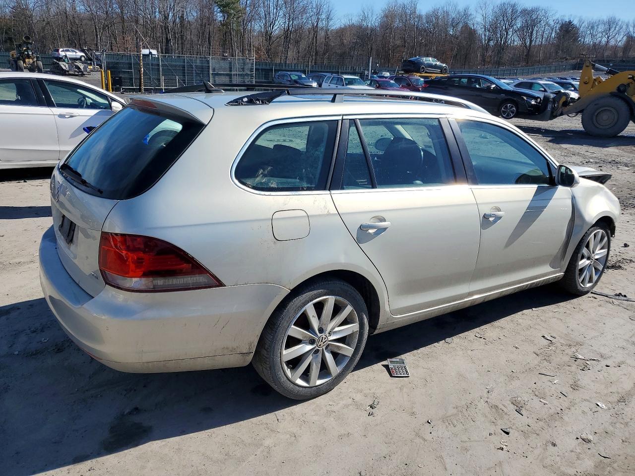 2012 Volkswagen Jetta Tdi - Image 3