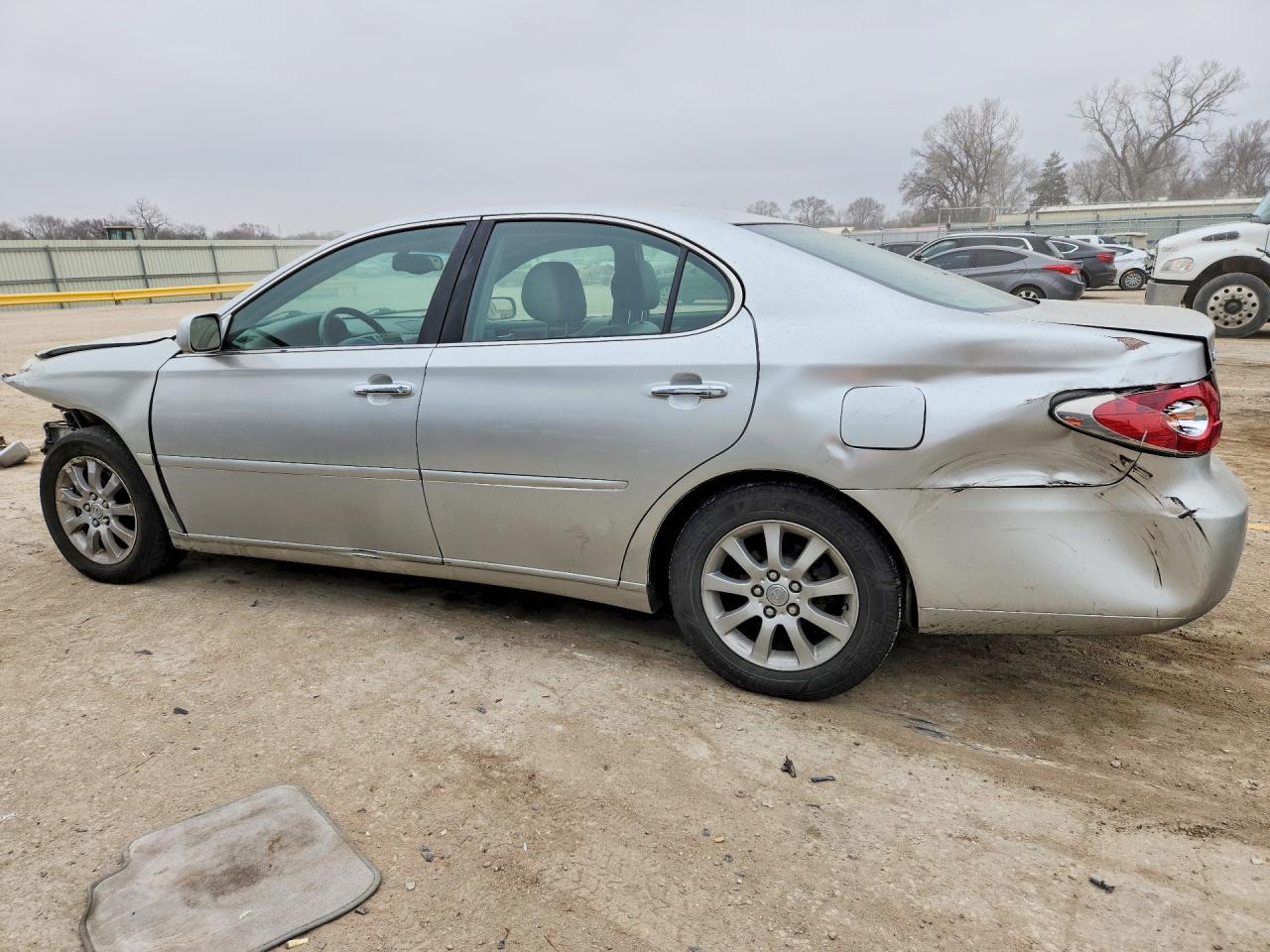 2002 Lexus Es 300 Base - Фото 2
