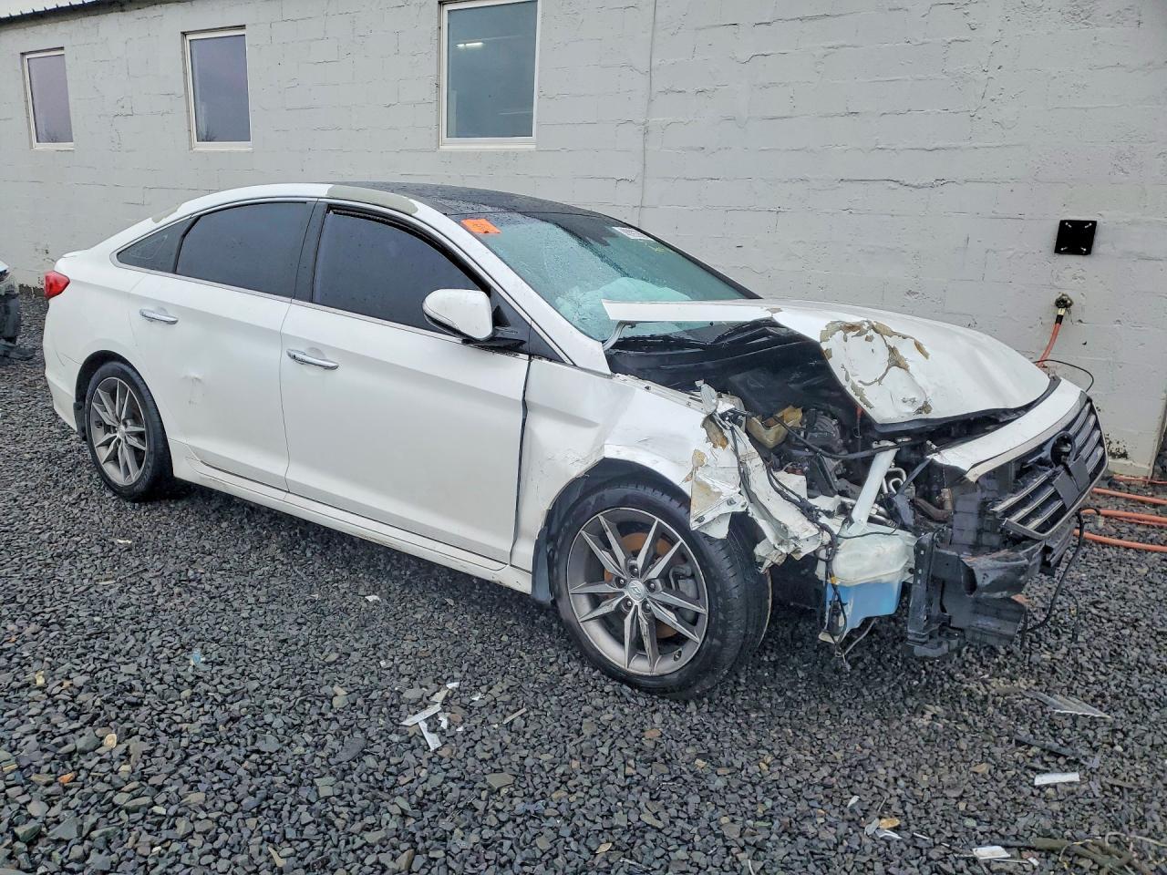 2015 Hyundai Sonata Sport 2.0T - Image 4
