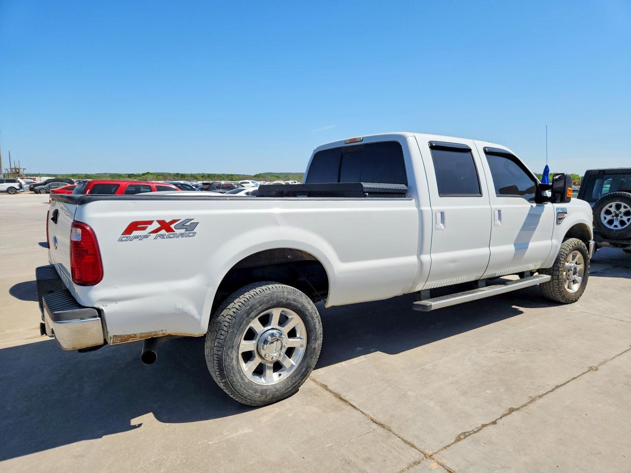 2010 Ford F350 Super Duty - Image 3