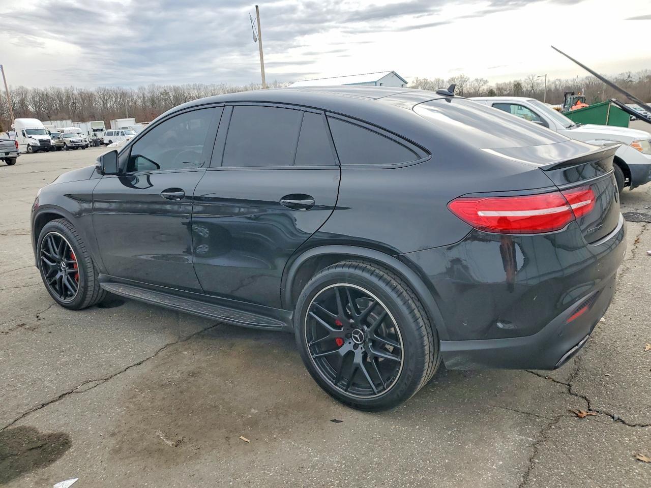 2017 Mercedes Benz Gle 63 S 4Matic Amg - Фото 2