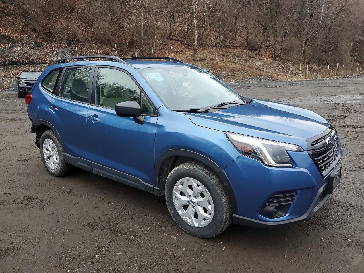 2022 Subaru Forester - Image 4