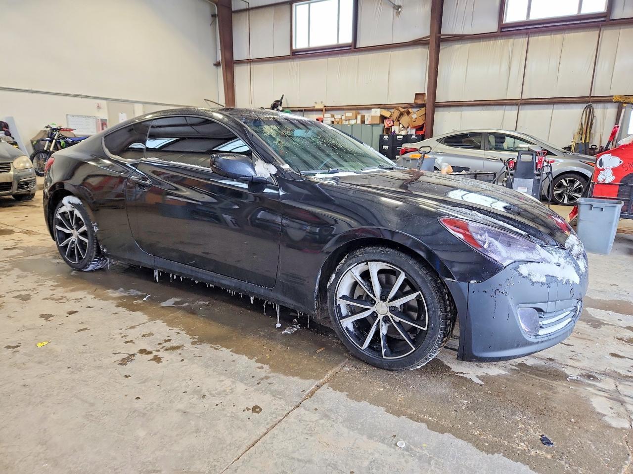 2011 Hyundai Genesis Coupe 2.0T - Фото 4