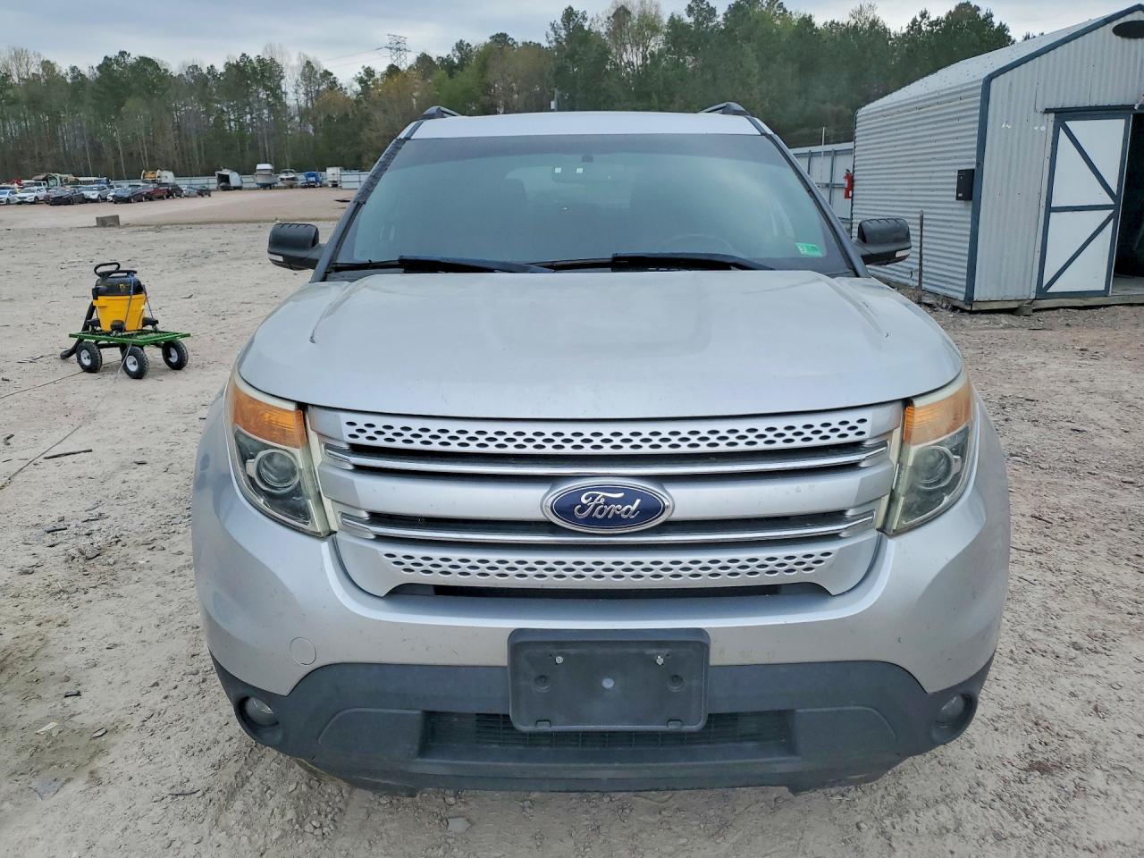 2015 Ford Explorer Xlt - Image 5