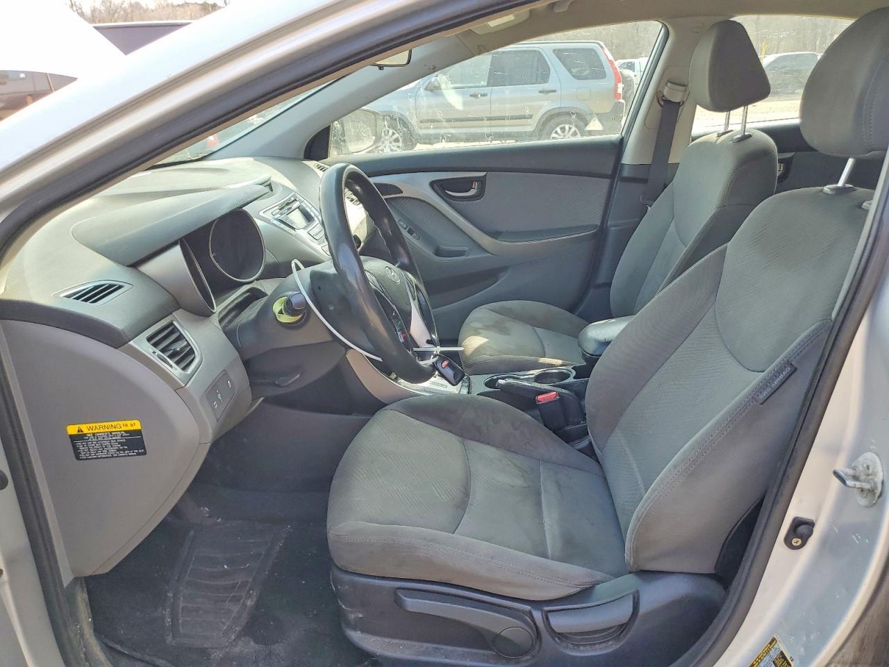 2012 Hyundai Elantra Gls - Фото 7