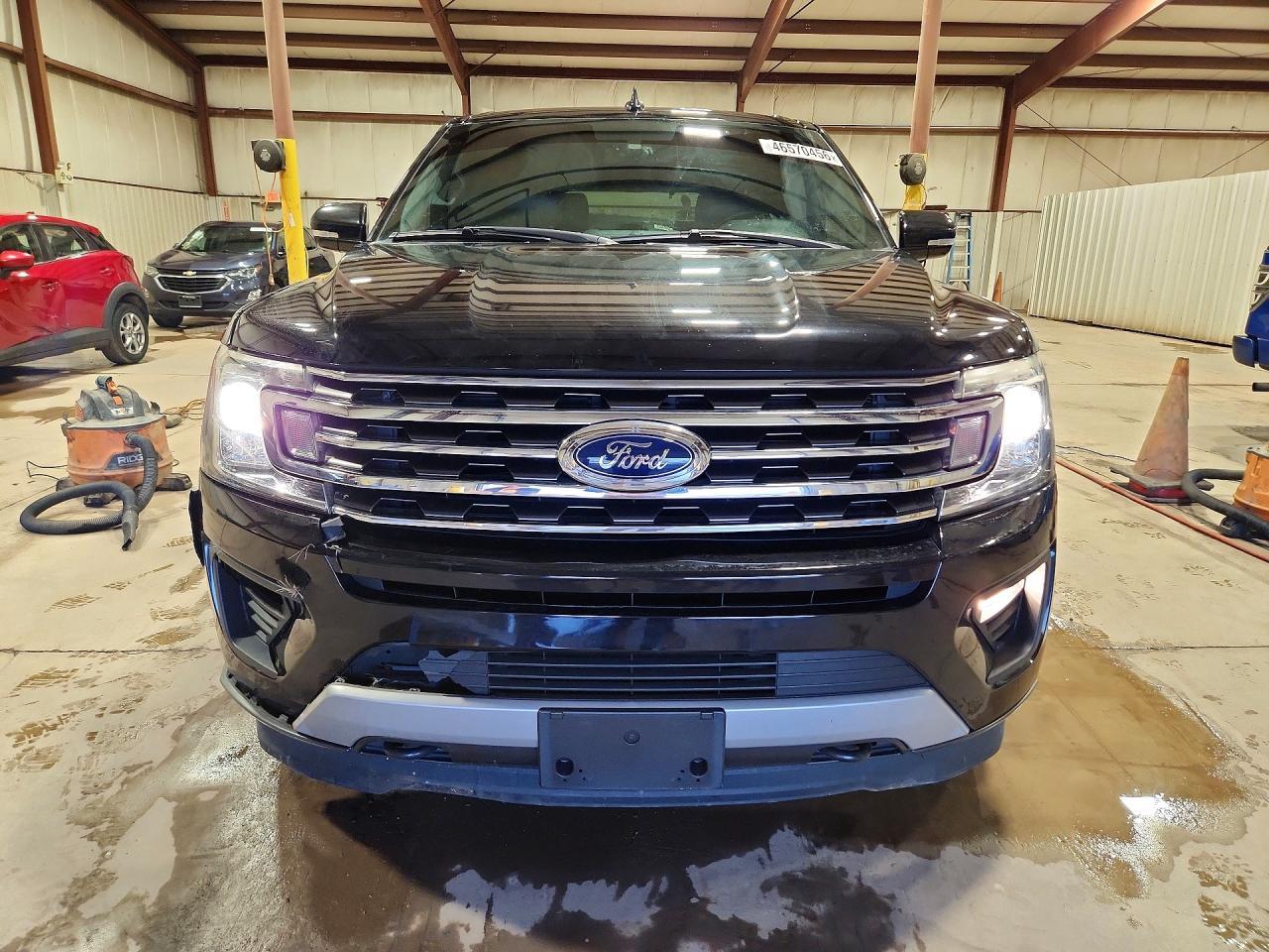 2019 Ford Expedition Xlt - Фото 5