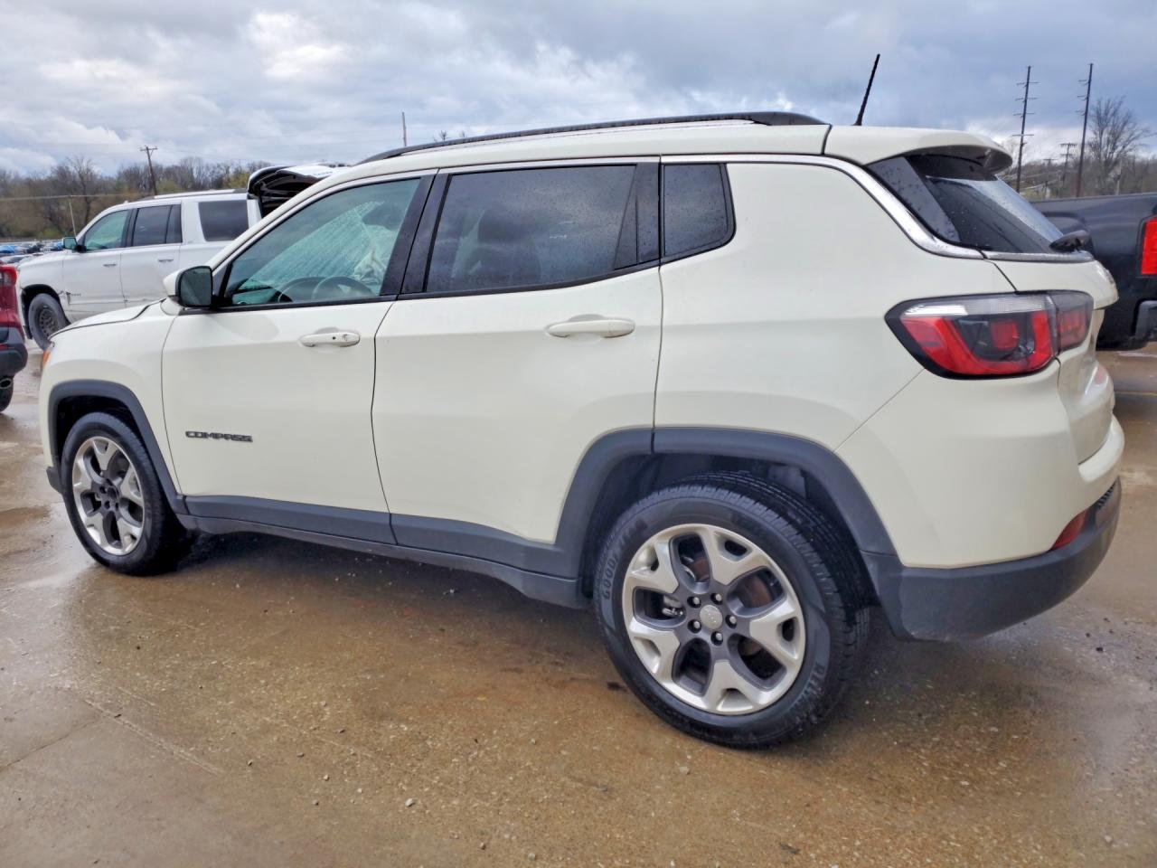2020 Jeep Compass Limited - Фото 2