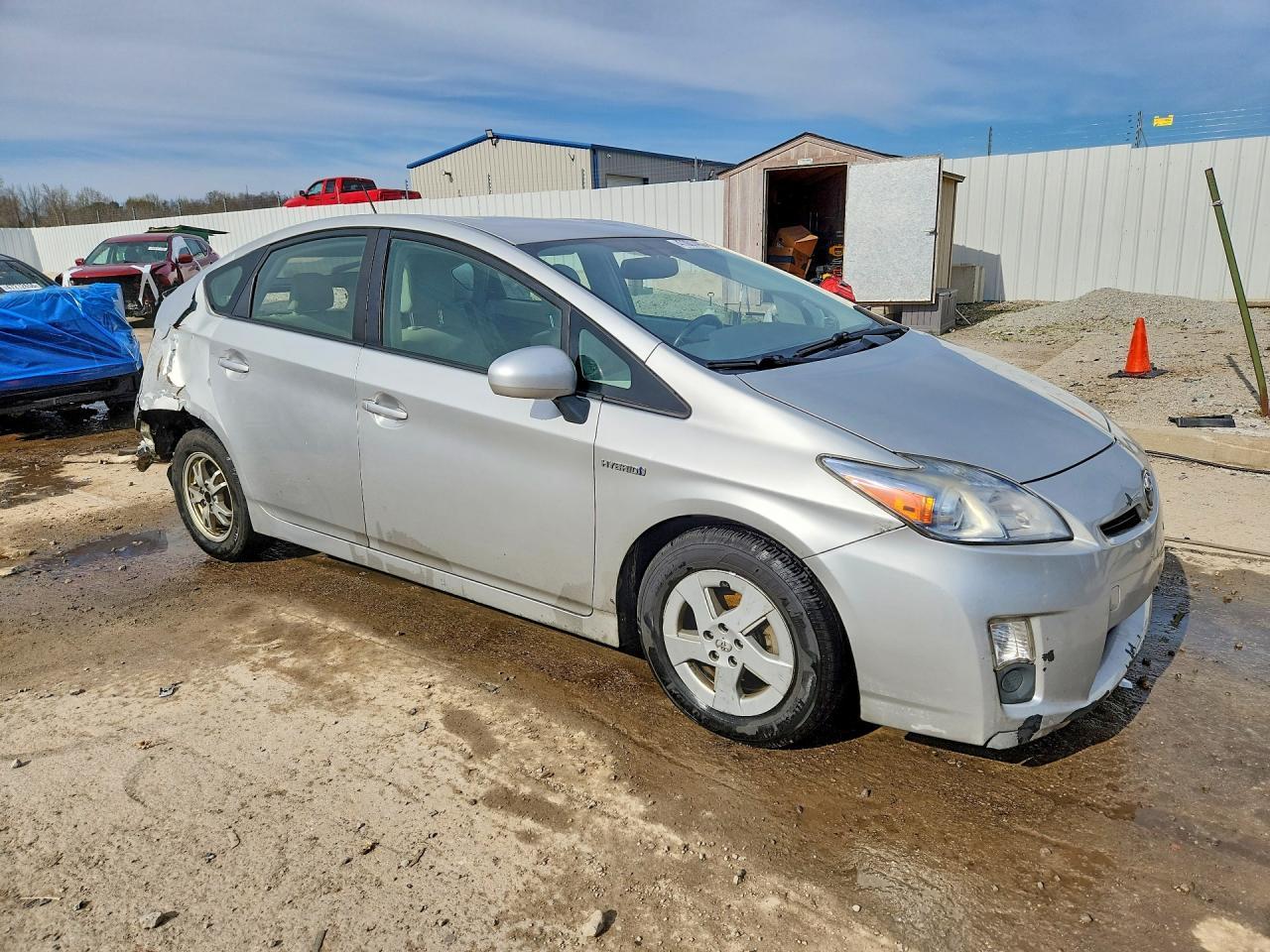 2010 Toyota Prius Iv - Фото 4