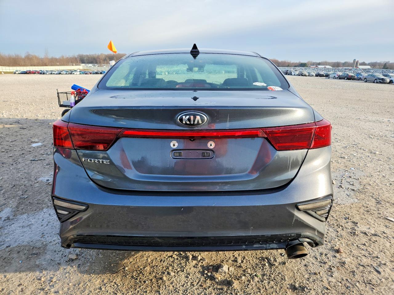 2019 Kia Forte Lxs - Image 6