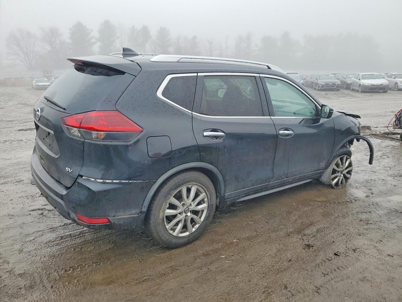 2019 Nissan Rogue Sv - Image 3