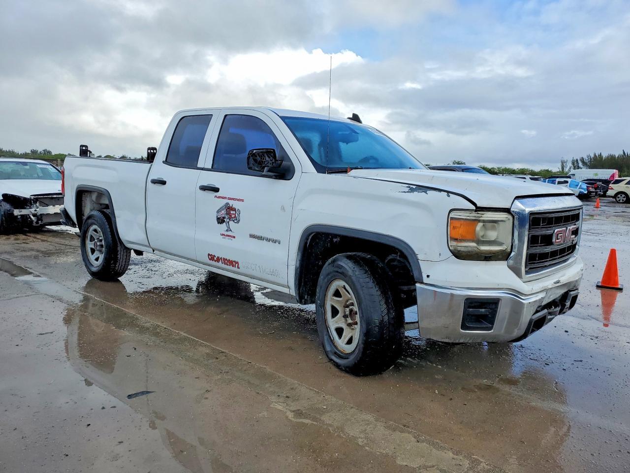 2015 GMC Sierra C1500 - Image 4