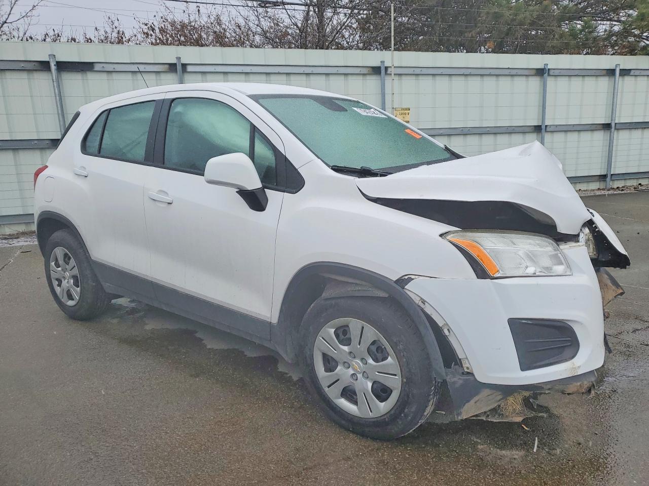 2016 Chevrolet Trax Ls - Фото 4