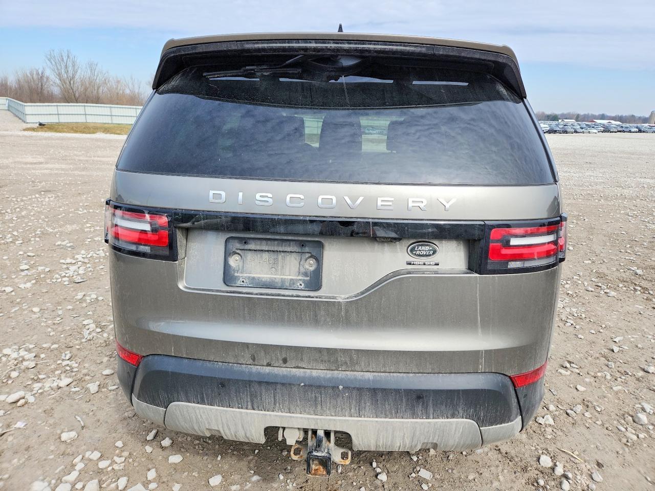 2017 Land Rover Discovery Hse Luxury - Image 6