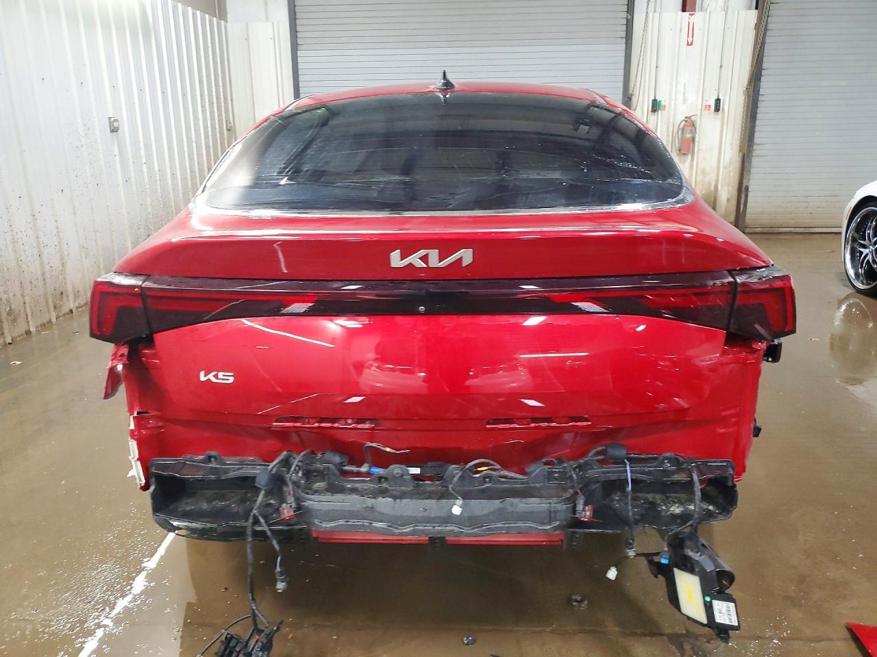 2025 Kia K5 Lxs - Image 6