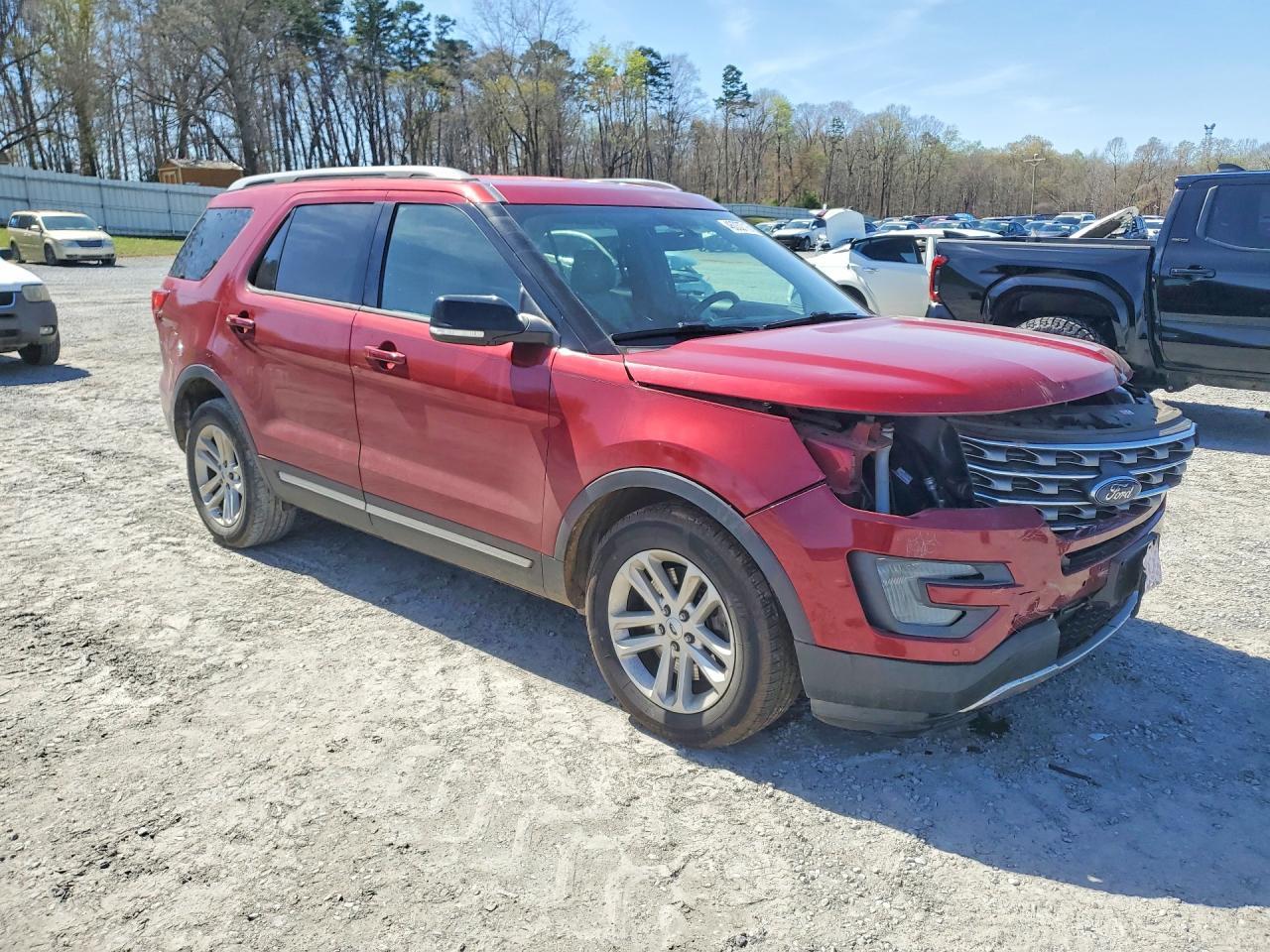 2017 Ford Explorer Xlt - Фото 4