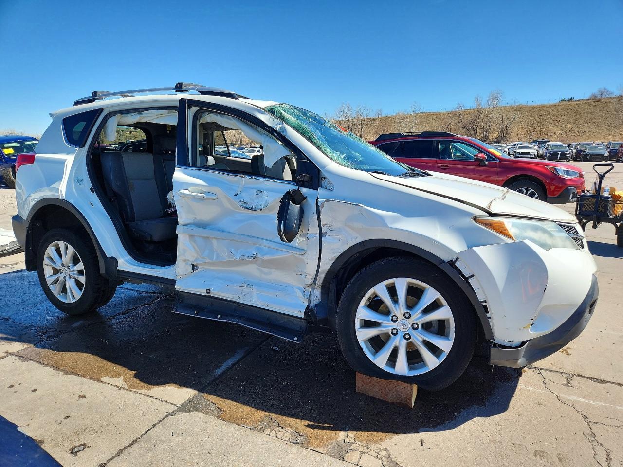 2013 Toyota Rav4 Limited - Image 4
